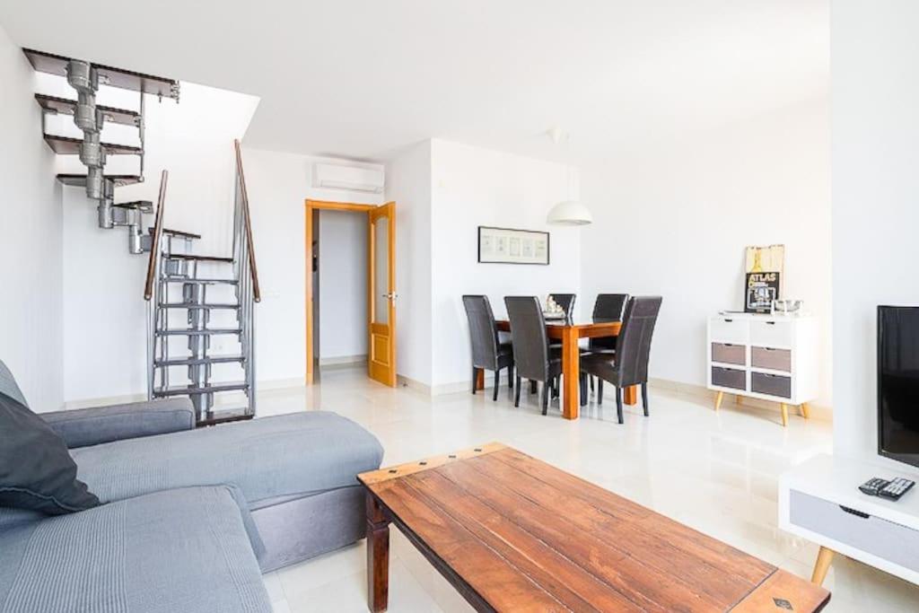 Ferienwohnung Penthouse With Jacuzzi And Spectacular Sea Views Nerja Exterior foto